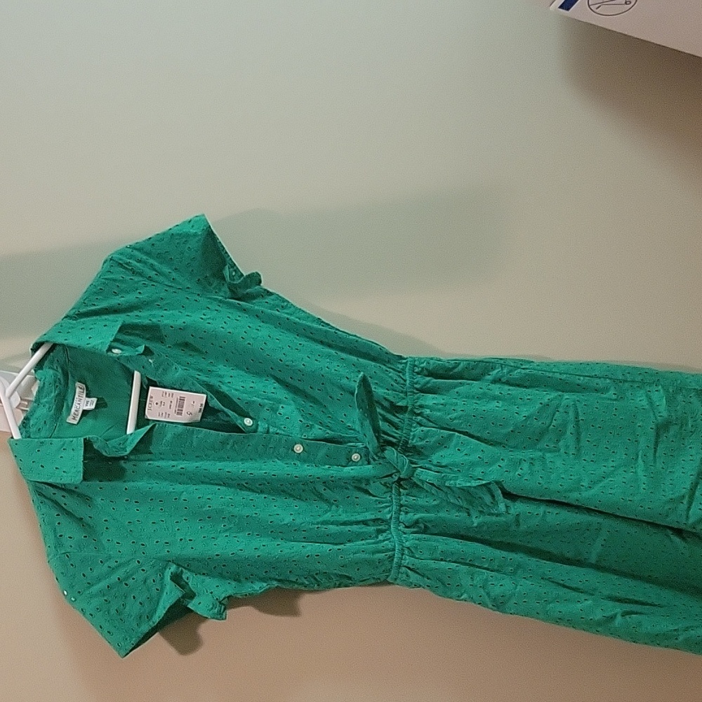 NWT. Jcrew mercantile green eyelet dress size xxs
